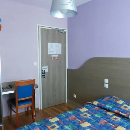 Au Val De Saone Parking Gratuit Hotel 2*
