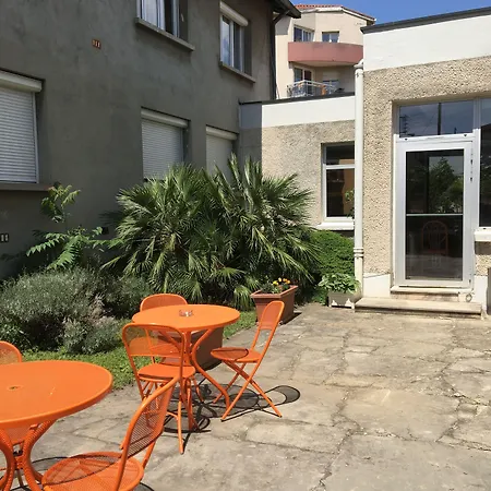 Hotel Au Val De Saone Parking Gratuit