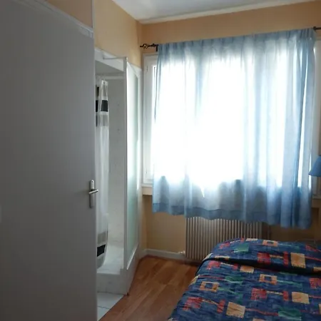 Hotel Au Val De Saone Parking Gratuit