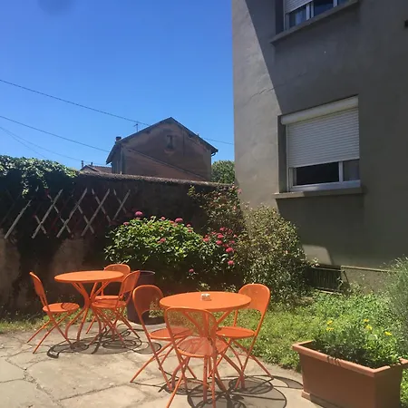 Au Val De Saone Parking Gratuit 2*