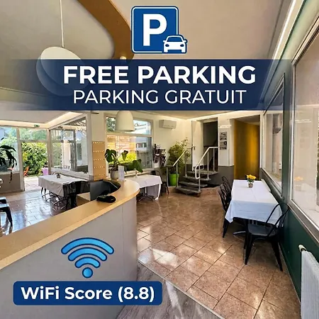 Au Val De Saone Parking Gratuit 2* Sathonay-Camp