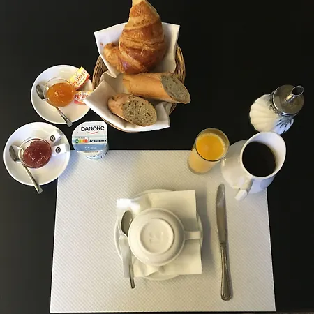 Hotel Au Val De Saone Parking Gratuit
