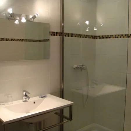 Hotel Val De Saone Lyon Caluire Rillieux