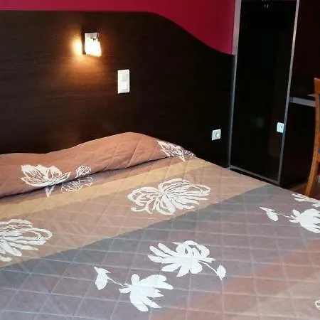 Au Val De Saone Parking Gratuit Sathonay-Camp